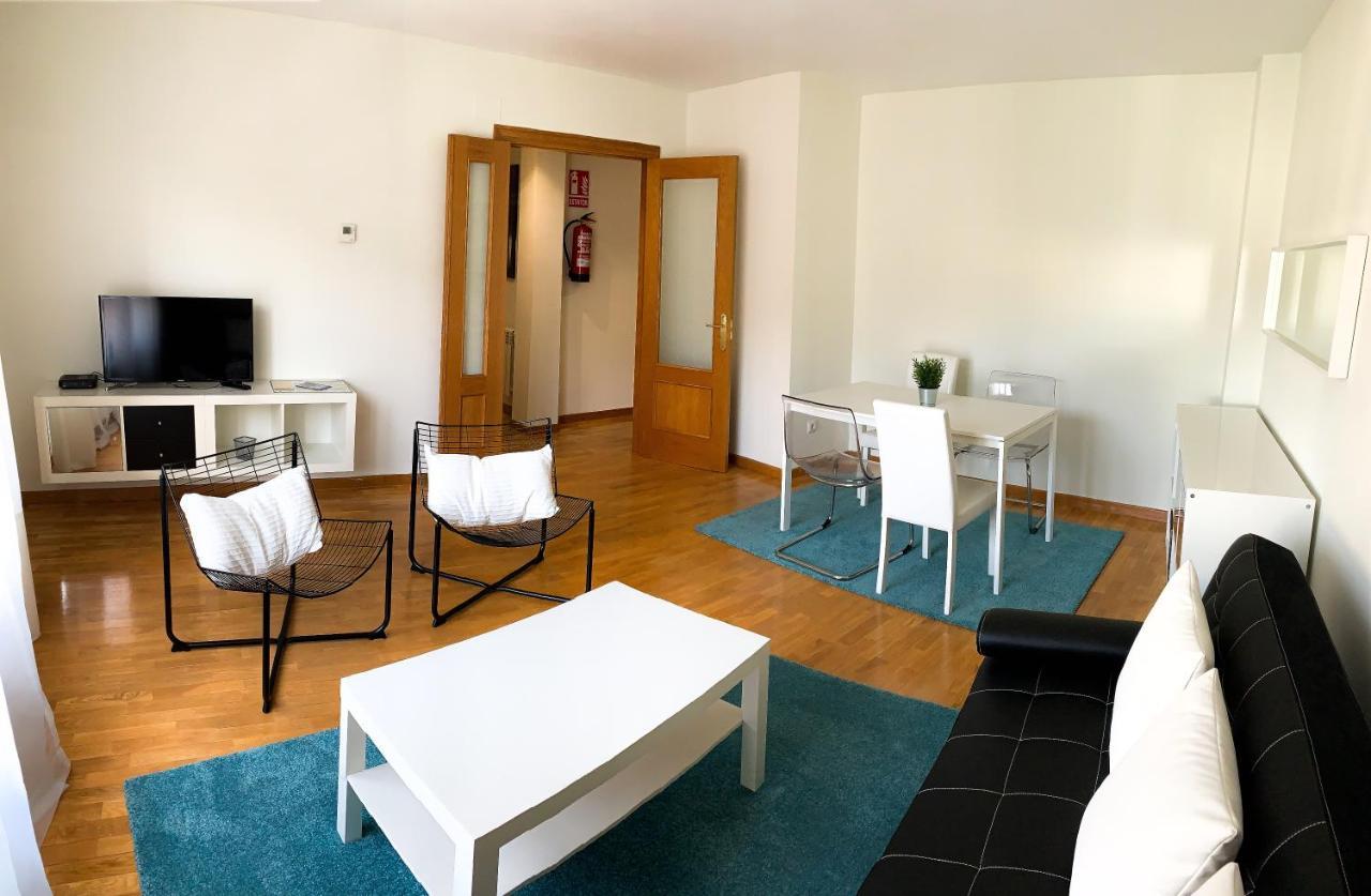 Rey Aurelio Apartment Onís Екстериор снимка