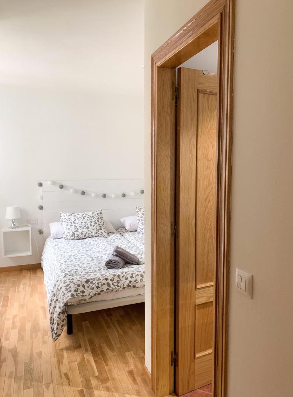 Rey Aurelio Apartment Onís Екстериор снимка